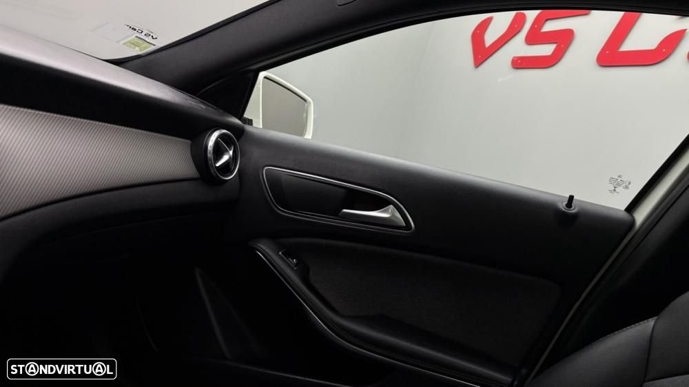 Mercedes-Benz GLA 180 (CDI) d 7G-DCT Urban - 25