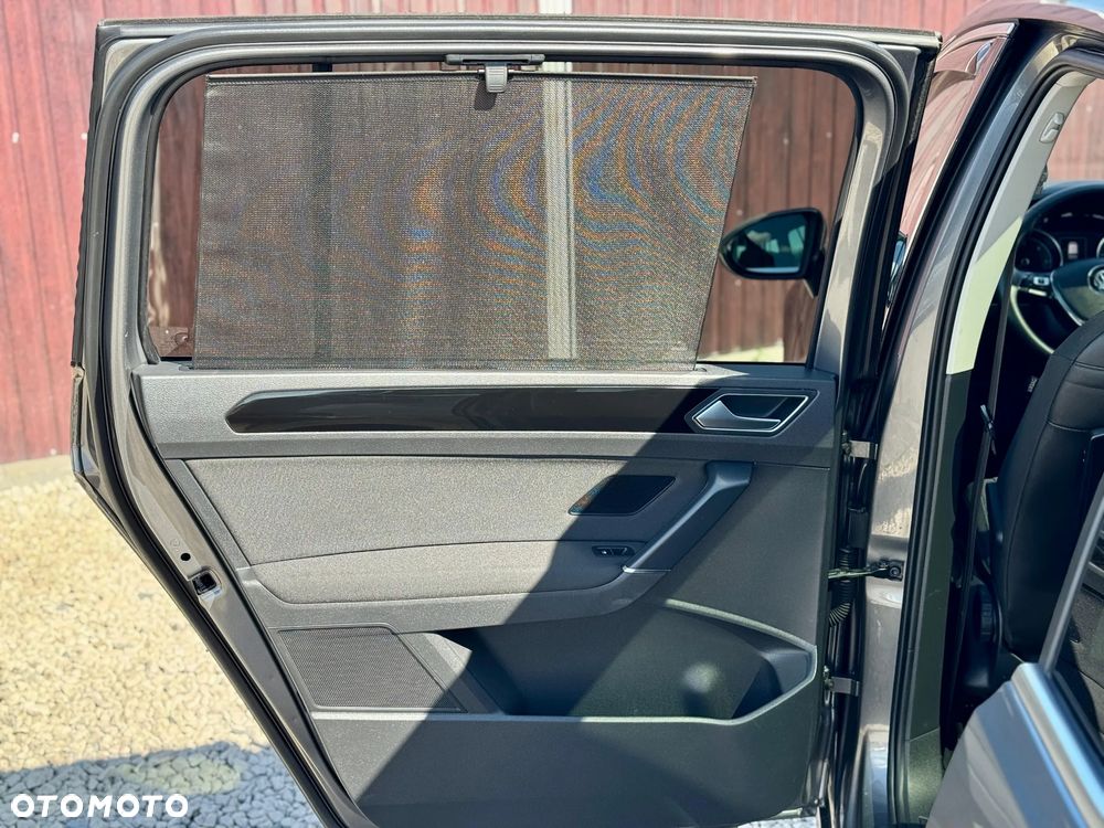 Volkswagen Touran 2.0 TDI SCR (BlueMotion Technology) DSG Highline - 30