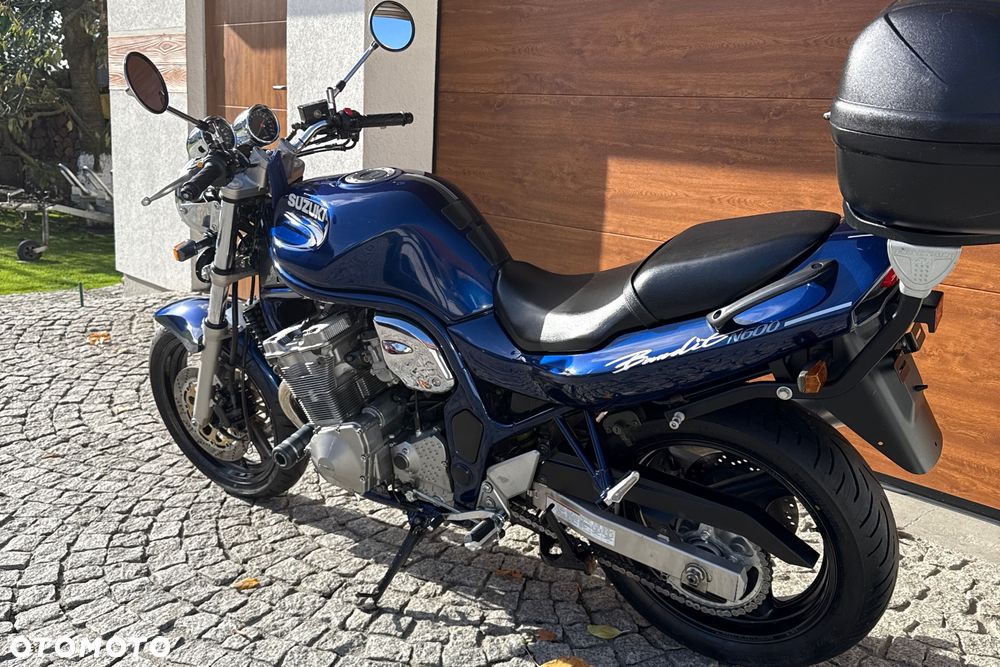 Suzuki Bandit - 25