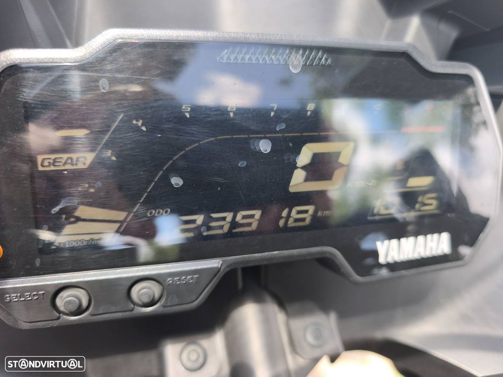 Yamaha R 125 - 6