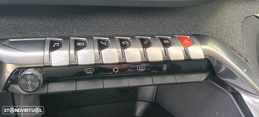 Peugeot 5008 1.5 BlueHDi Allure Pack - 17