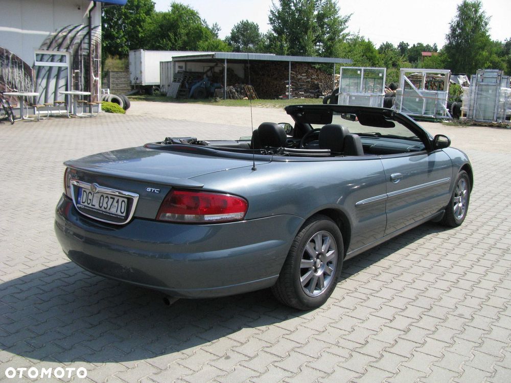 Chrysler Sebring - 2
