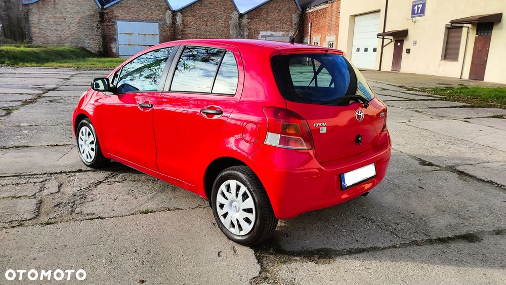 Toyota Yaris 1.33 Sol - 2
