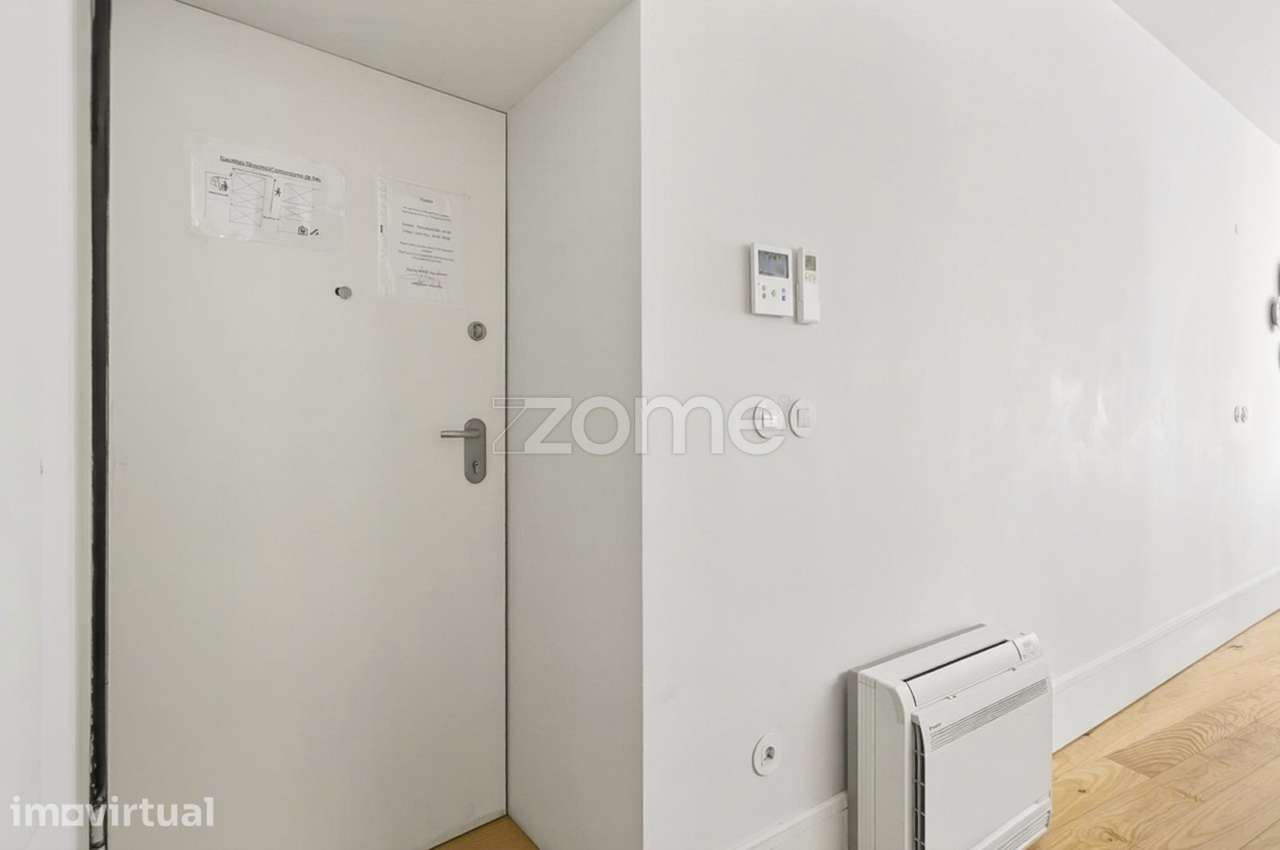 Apartamento T1 a 100 metros da Avenida dos Aliados, Porto - Grande imagem: 5/19