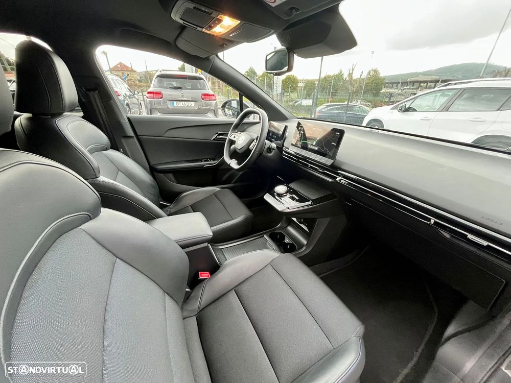 MG MG4 4 Luxury 64 kWh - 13