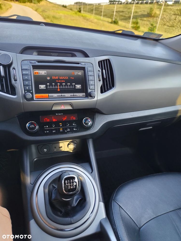 Kia Sportage 1.7 CRDI Business Line L 2WD - 9