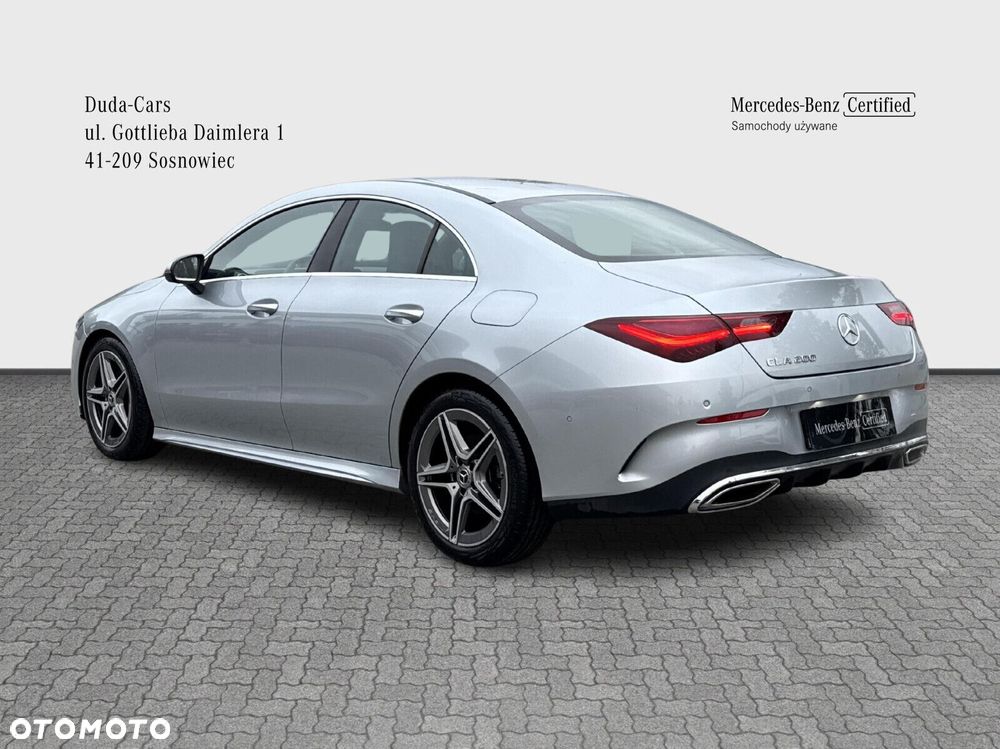 Mercedes-Benz CLA - 4