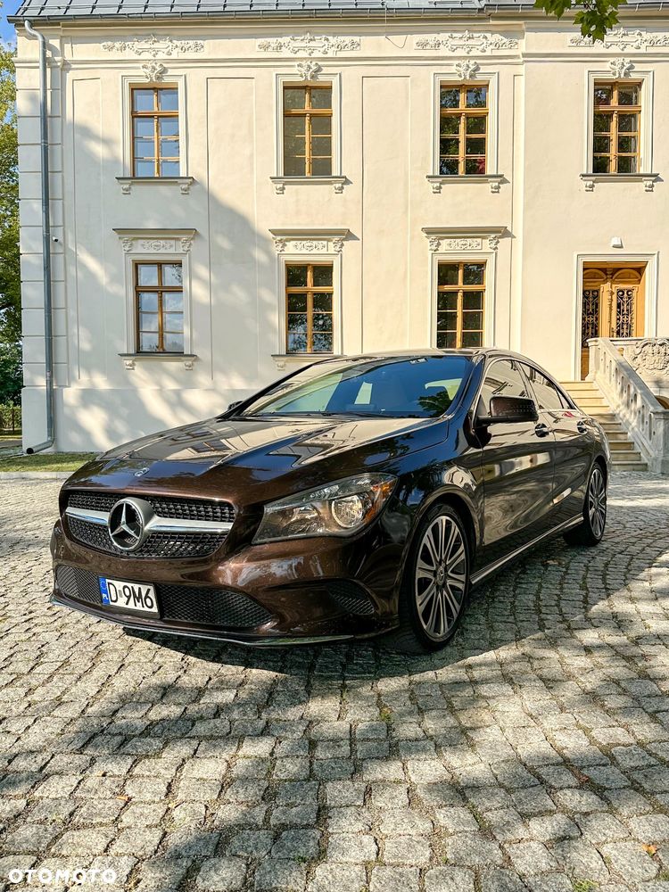 Mercedes-Benz CLA 250 7G-DCT AMG Line - 3