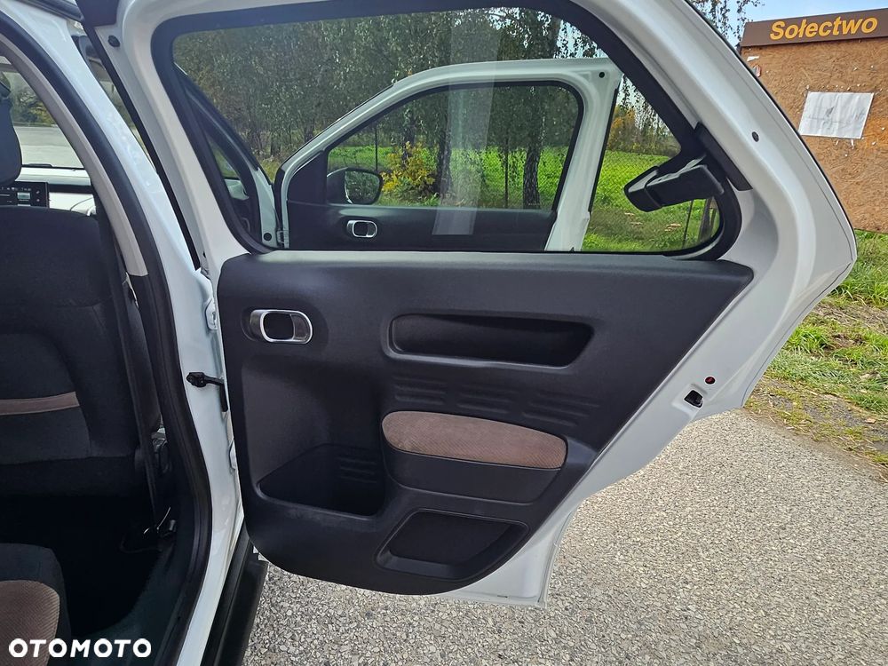 Citroën C4 Cactus - 16