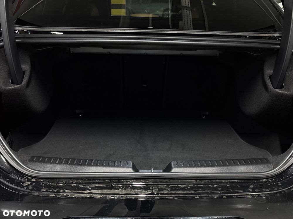 Mercedes-Benz CLA 200 mHEV 8G-DCT - 7