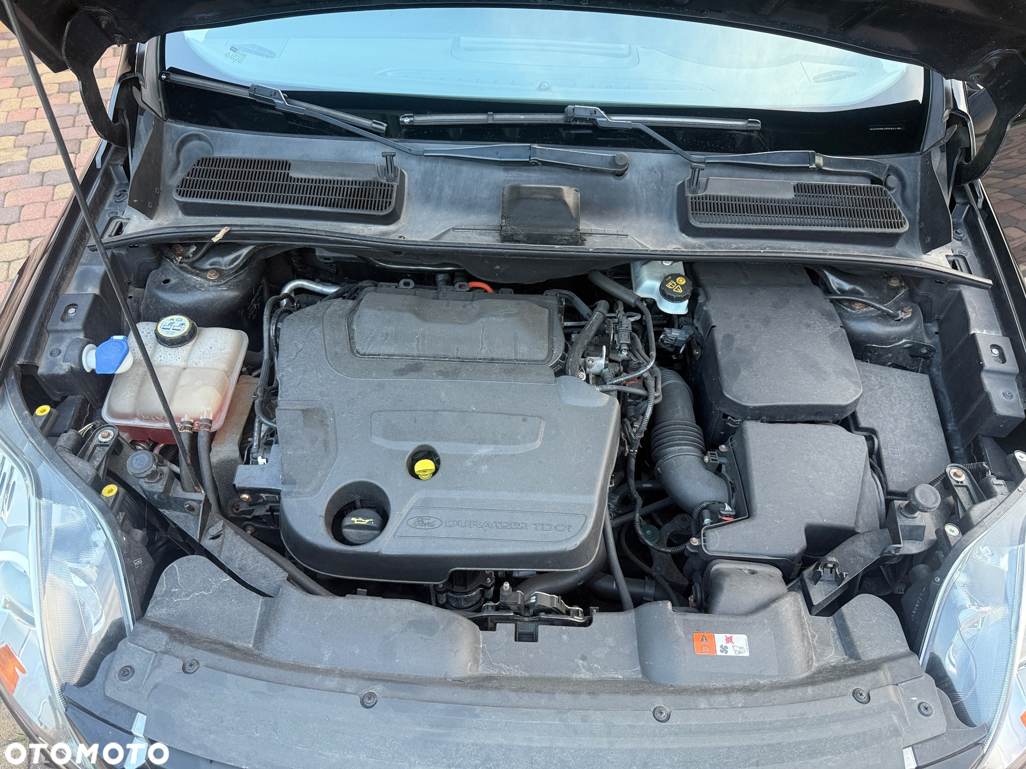 Ford Kuga - 39
