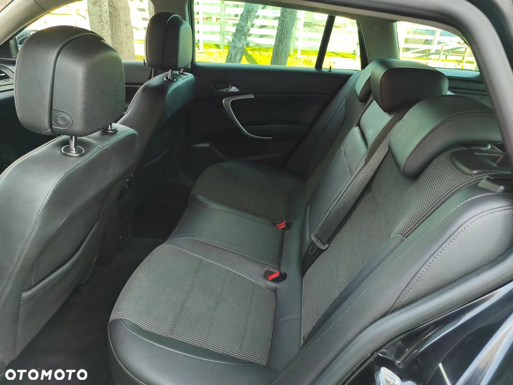 Opel Insignia - 14