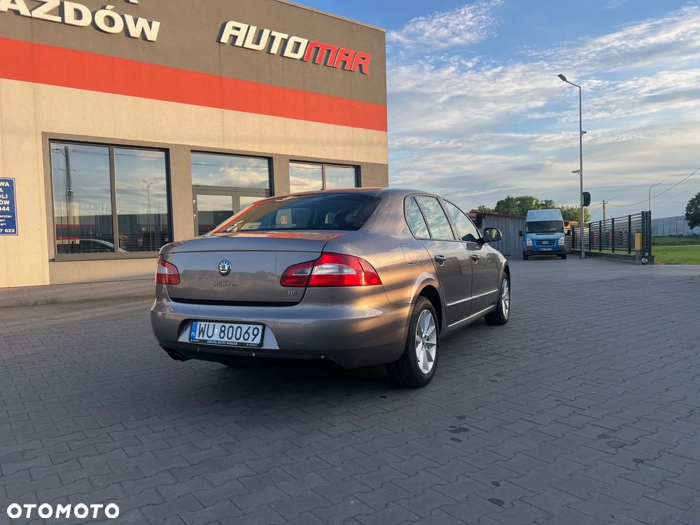 Skoda Superb 2.0 TDI Active - 5