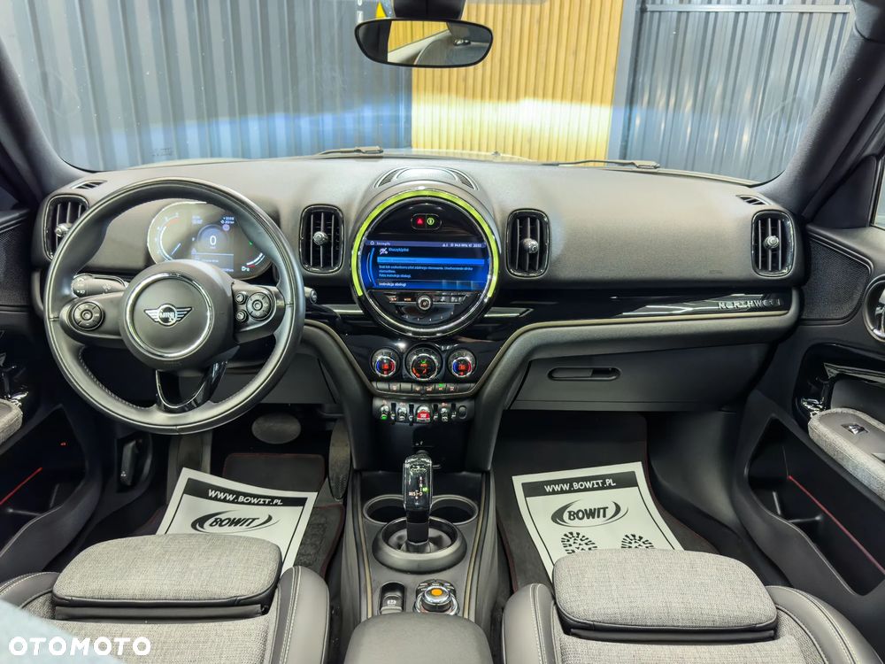 MINI Countryman One D John Cooper Works Trim - 3