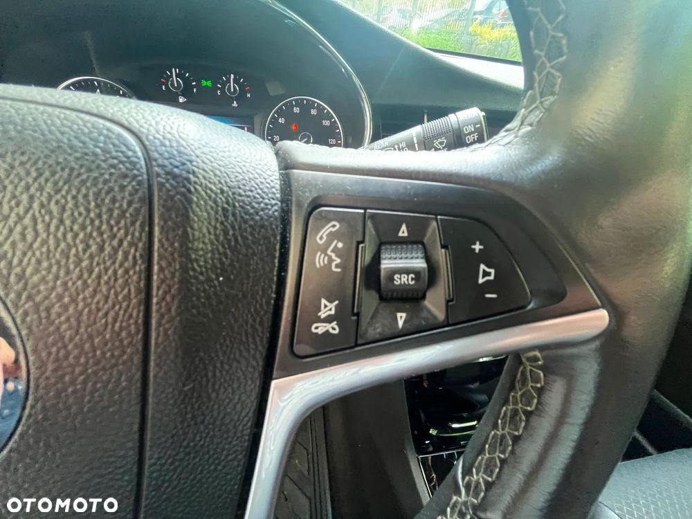 Buick Encore - 13