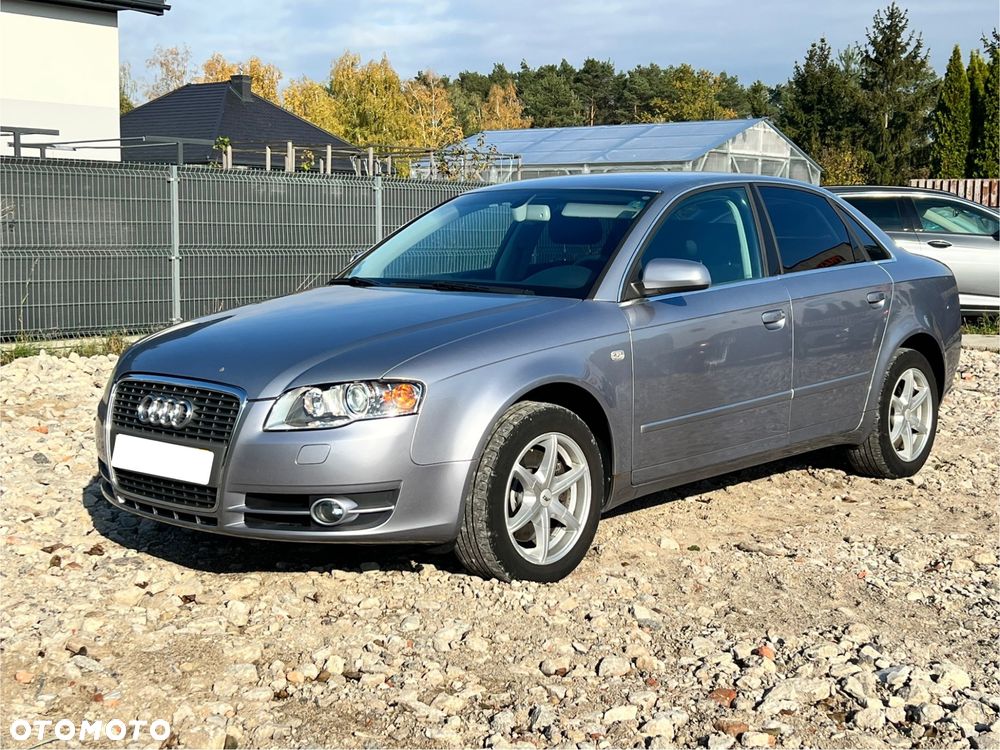 Audi A4 Limousine - 2