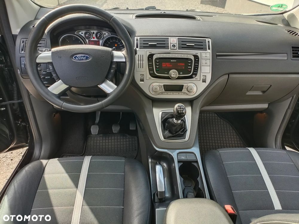 Ford Kuga 2.0 TDCi 4x4 Titanium - 7