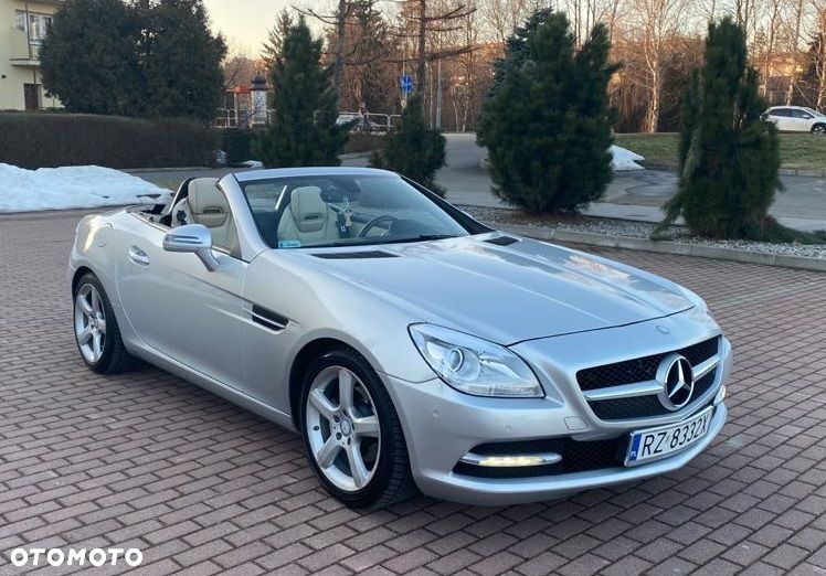 Mercedes-Benz SLK 250 CGI - 7