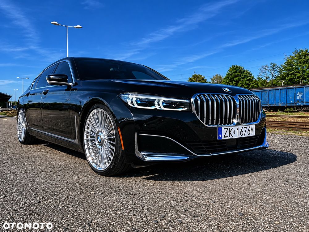 BMW Seria 7 750Li xDrive - 2