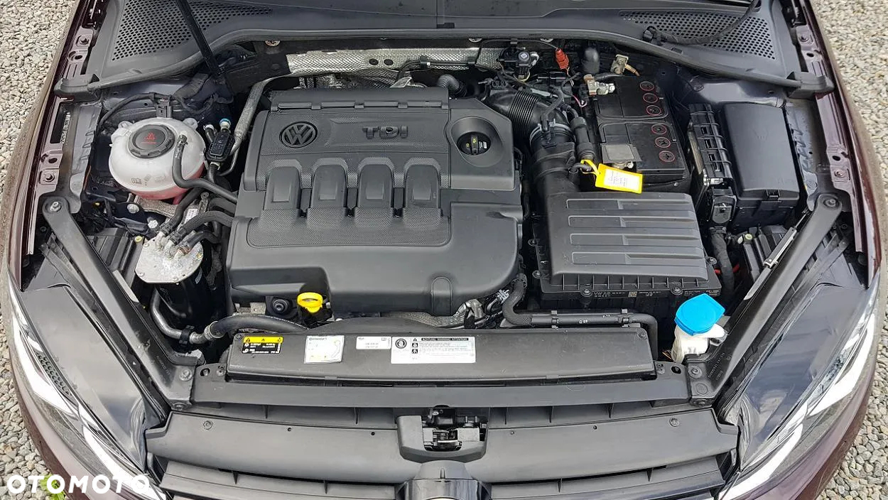 Volkswagen Golf 2.0 TDI BlueMotion Technology DSG Edition - 37
