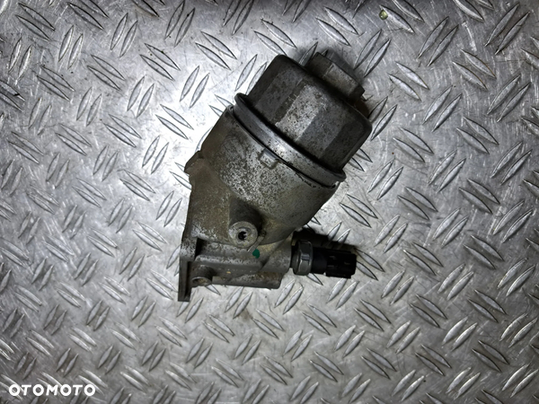 Obudowa filtra oleju Mini Cooper R50    W10B16