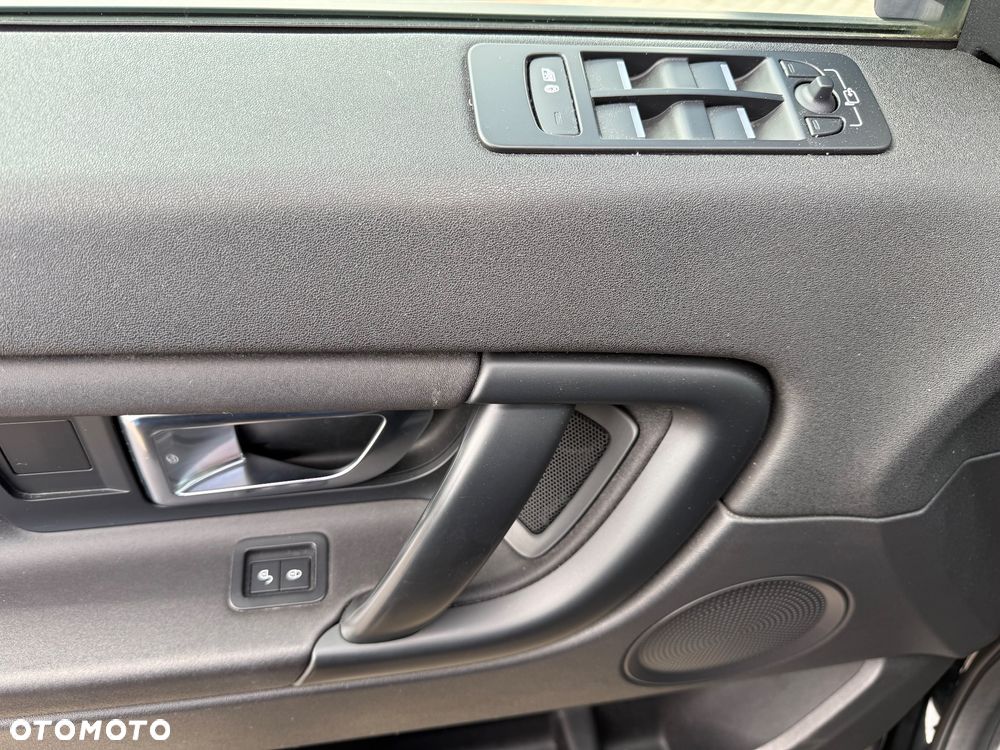 Land Rover Discovery Sport D150 - 19