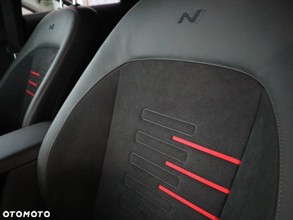 Hyundai Kona - 21