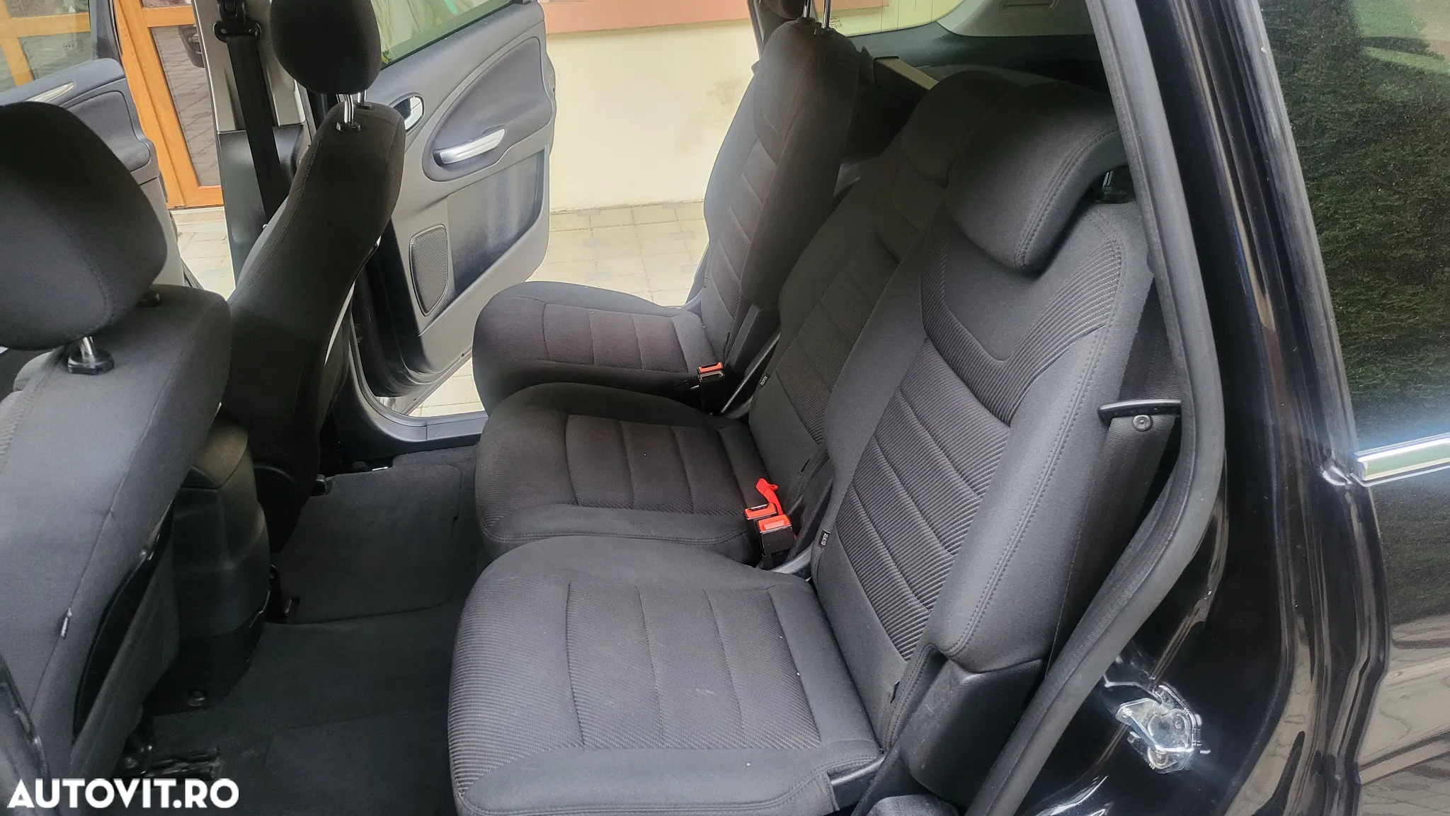 Ford S-Max 2.0 TDCi Titanium - 35