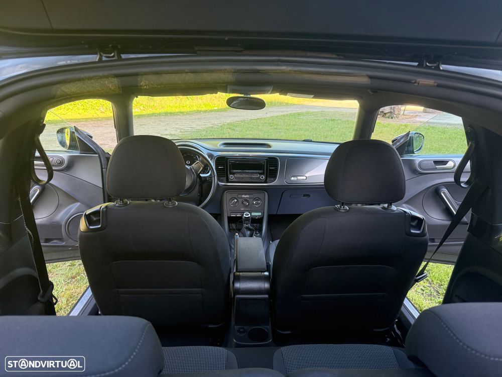 VW New Beetle 1.6 TDi Design - 22