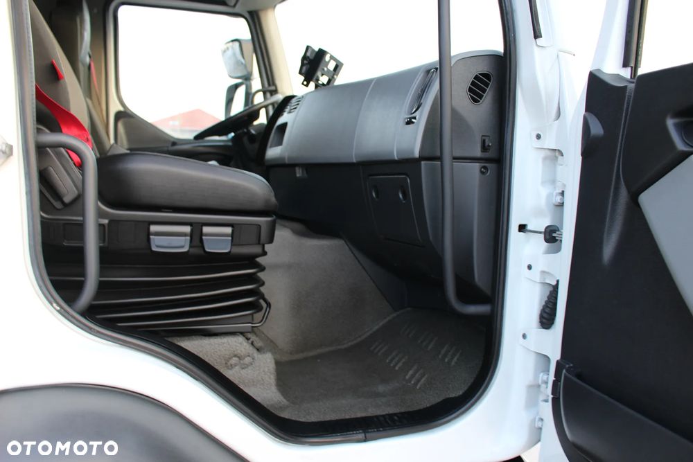 Renault D320 CHŁODNIA/*CARRIER* 1050mt / FRC 12.2026 / KAB.SYPIALNA/ EURO 6/*SERIWIS*/ SUPER STAN - 14