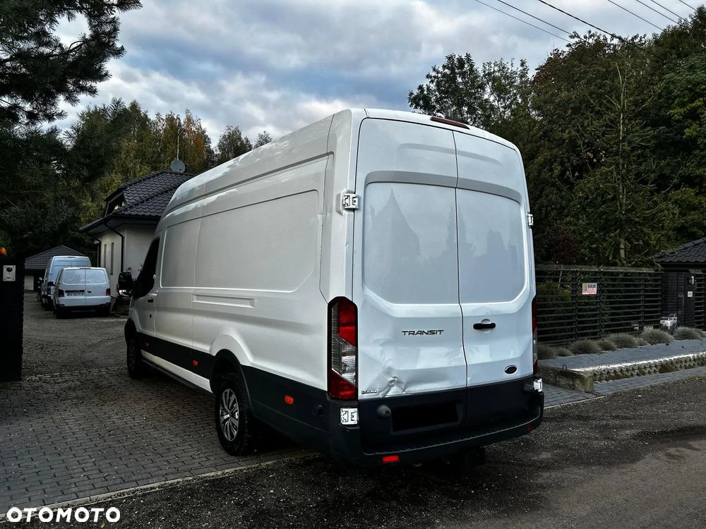 Ford Transit - 6