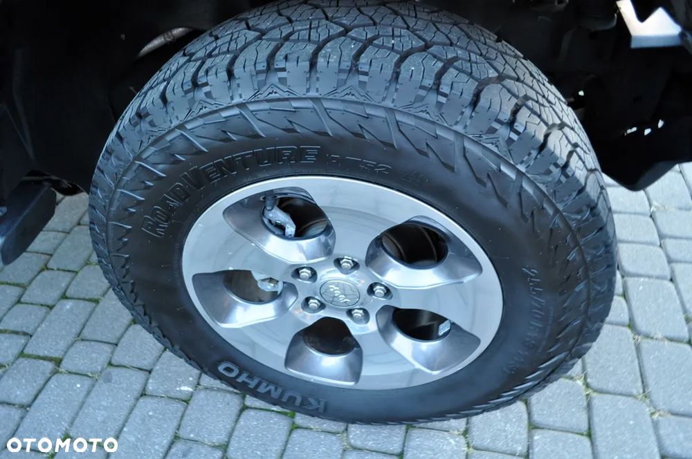 Jeep Wrangler 3.6 Unlim Sahara - 8