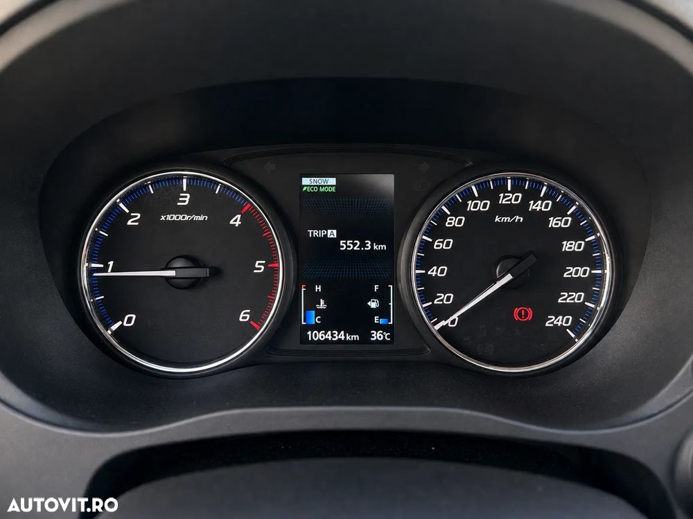 Mitsubishi Outlander - 4