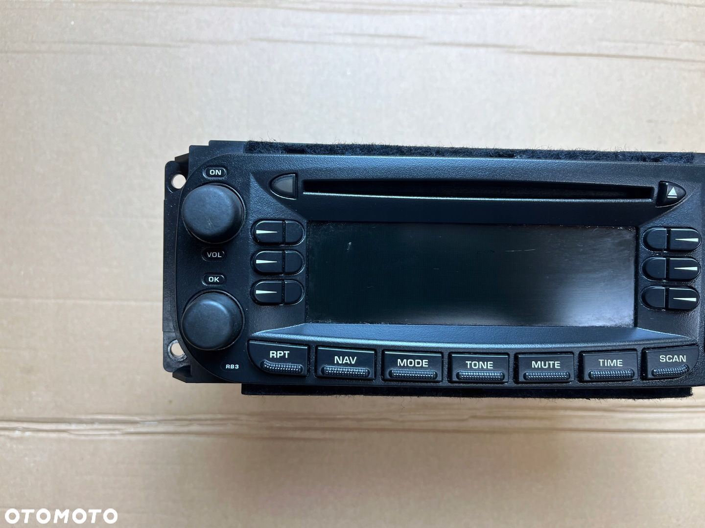 jeep grand cherokee WJ radio navi becker BE6802 - 3