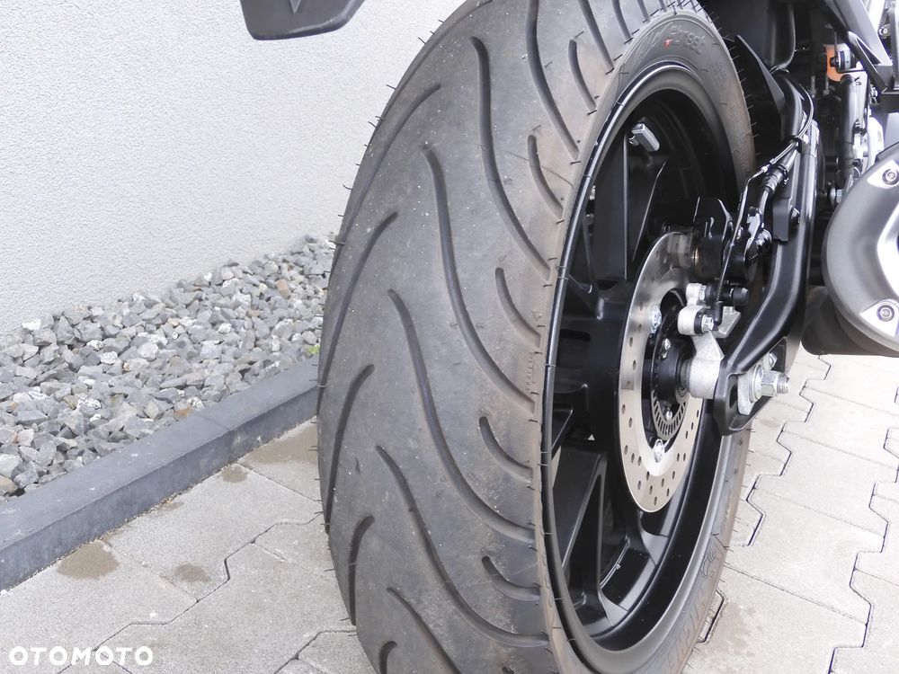 Yamaha MT - 15