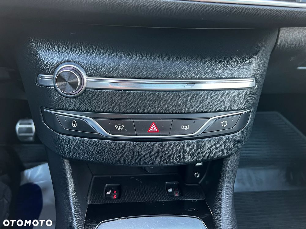 Peugeot 308 - 20