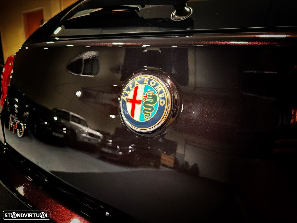 Alfa Romeo MiTo 1.6 JTD Distinctive - 32