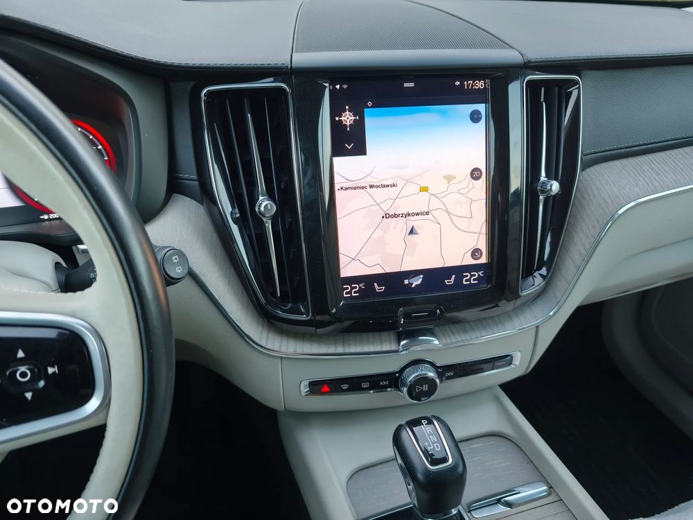 Volvo XC 60 T5 AWD Inscription - 20