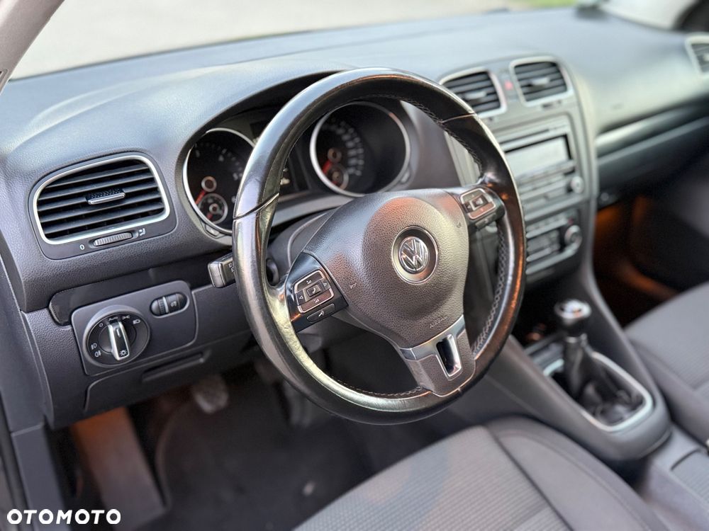 Volkswagen Golf 2.0 TDI DPF GT Sport - 21