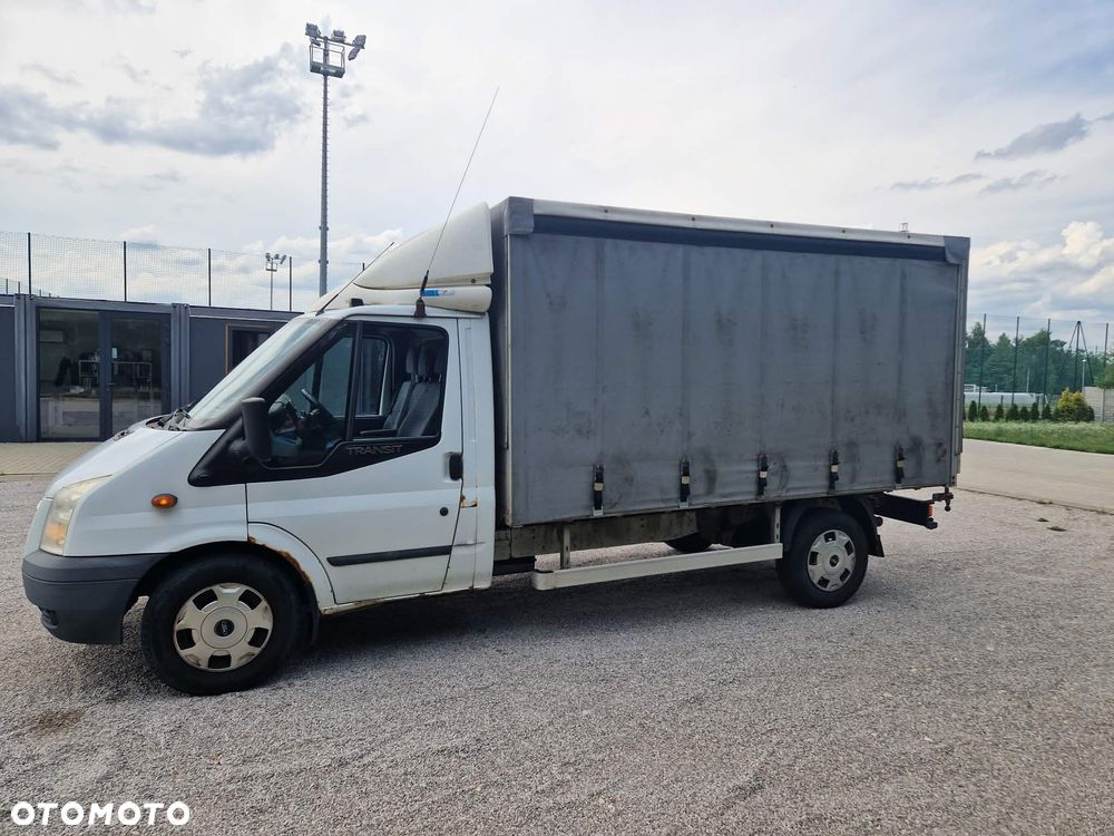 Ford Transit - 3
