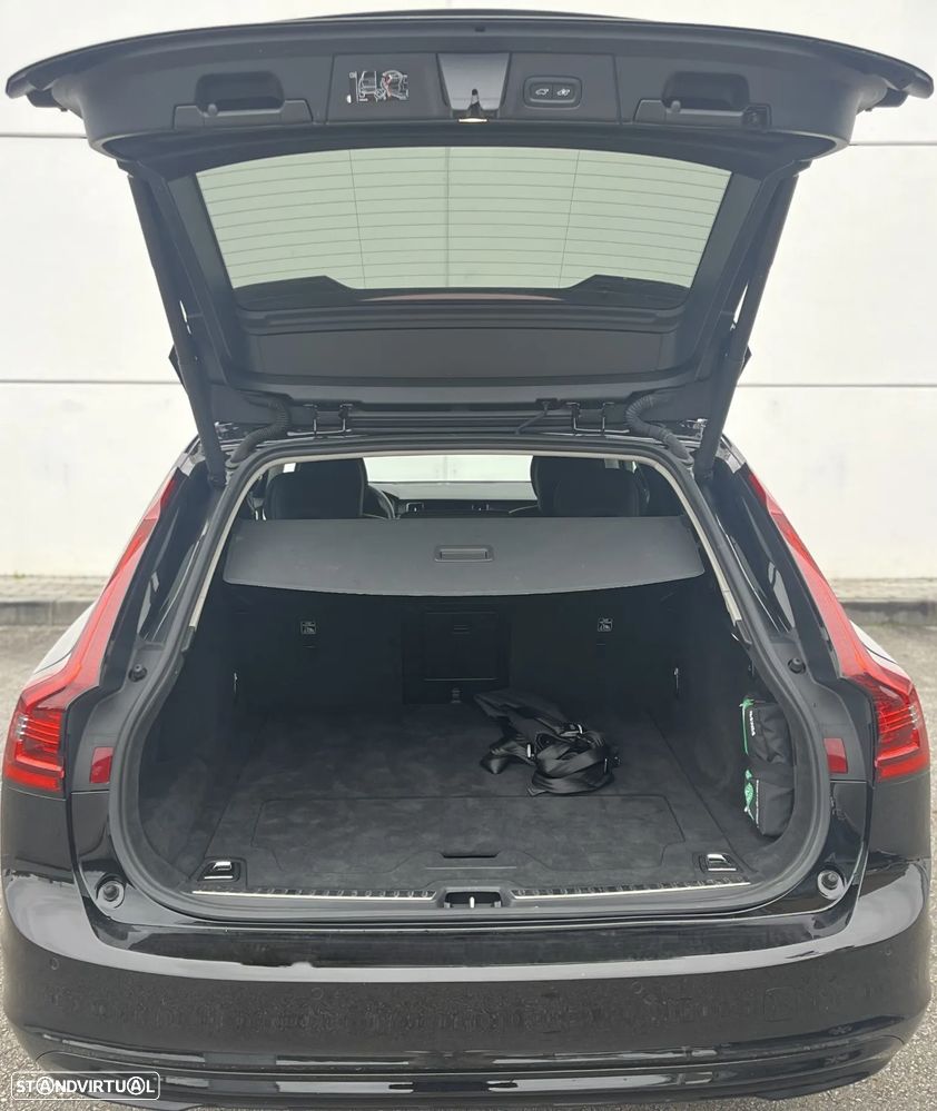 Volvo V90 2.0 B4 Core - 13