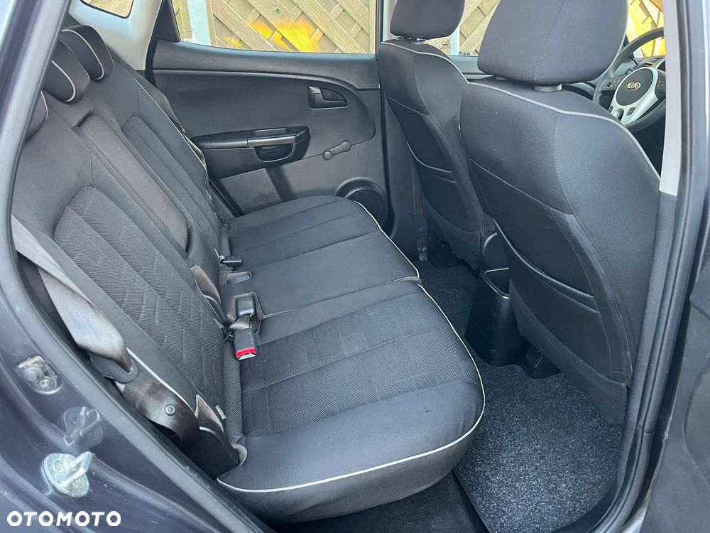 Kia Venga 1.4 CVVT Spirit - 13