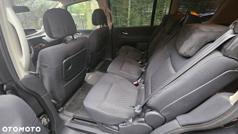 Renault Espace 2.0 dCi FAP Navitech - 13