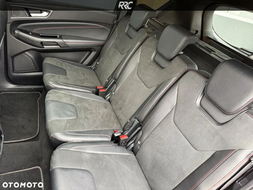 Ford S-Max 2.5 Duratec FHEV ST-LINE - 29