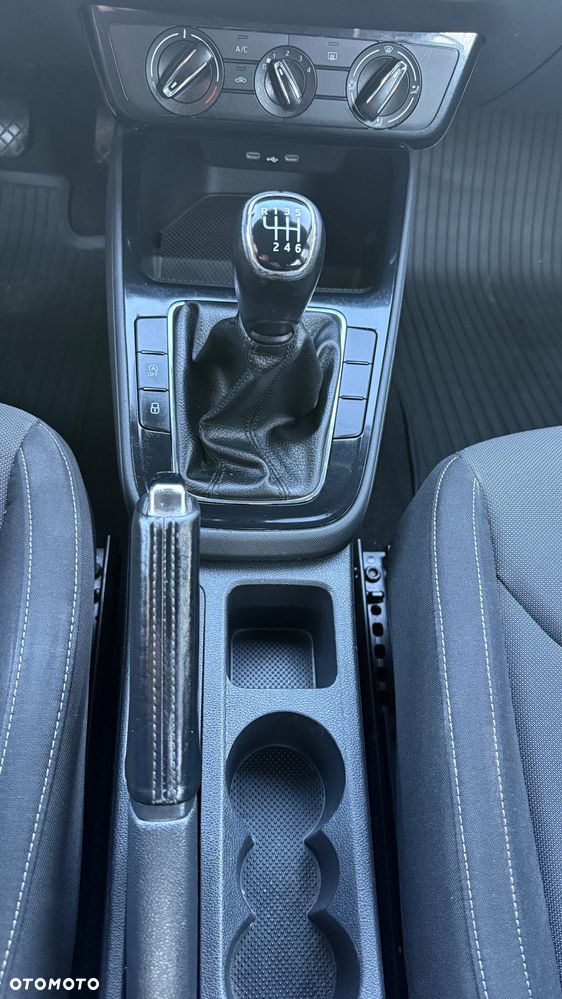Skoda Fabia 1.0 TSI Active - 12