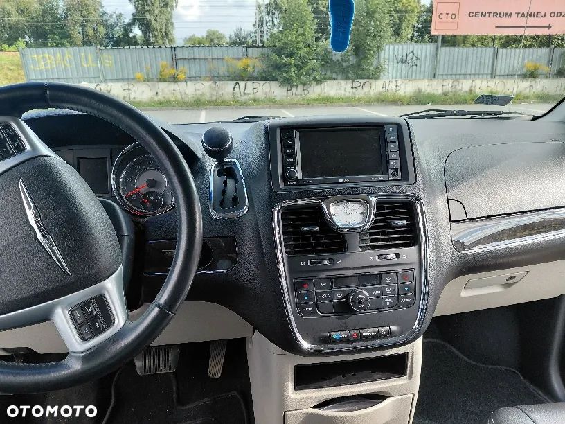 Chrysler Town & Country 3.6 Limited - 3