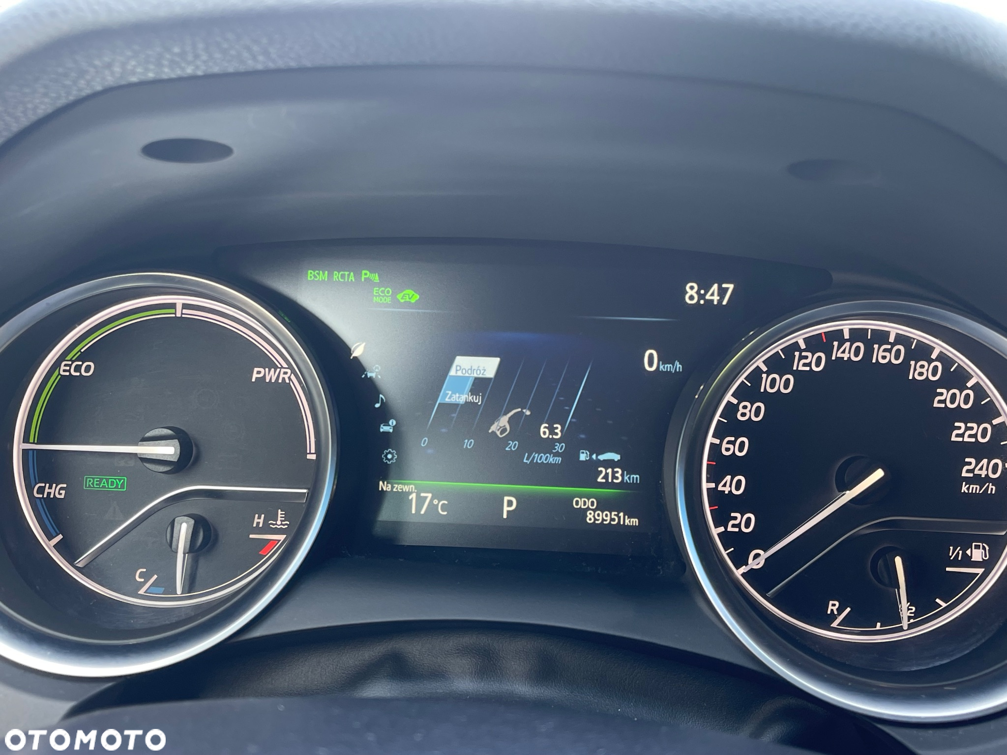 Toyota Camry 2.5 Hybrid Executive CVT - 11
