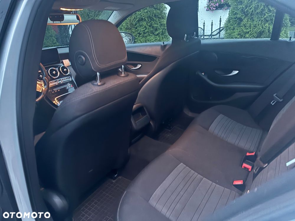 Mercedes-Benz Klasa C 180 7G-TRONIC - 13