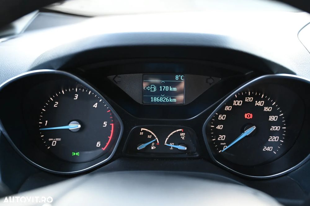 Ford Grand C-Max - 16