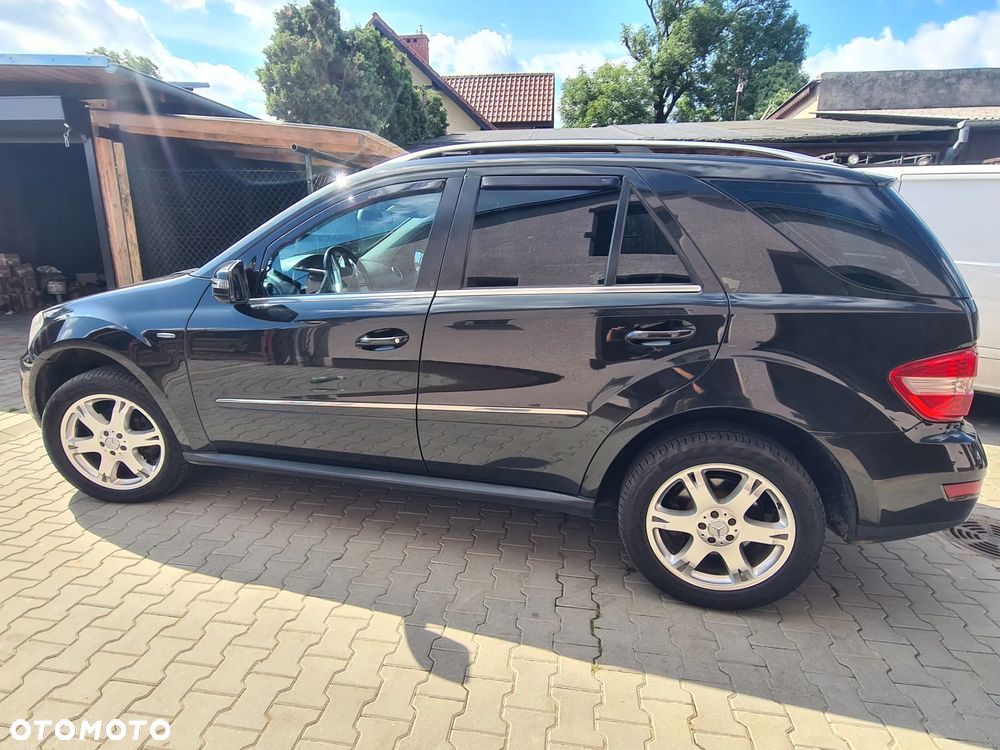Mercedes-Benz ML 300 CDI BlueEff 4-Matic - 8